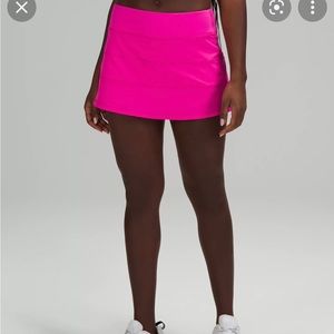 Hot pink new without tags lululemon pace rival skirt
